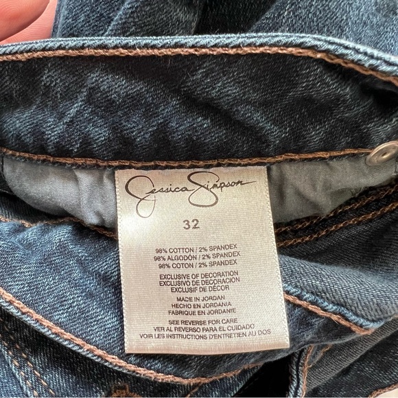 Jessica Simpson rockin curvy mid rise boot cut jeans - Picture 7 of 11